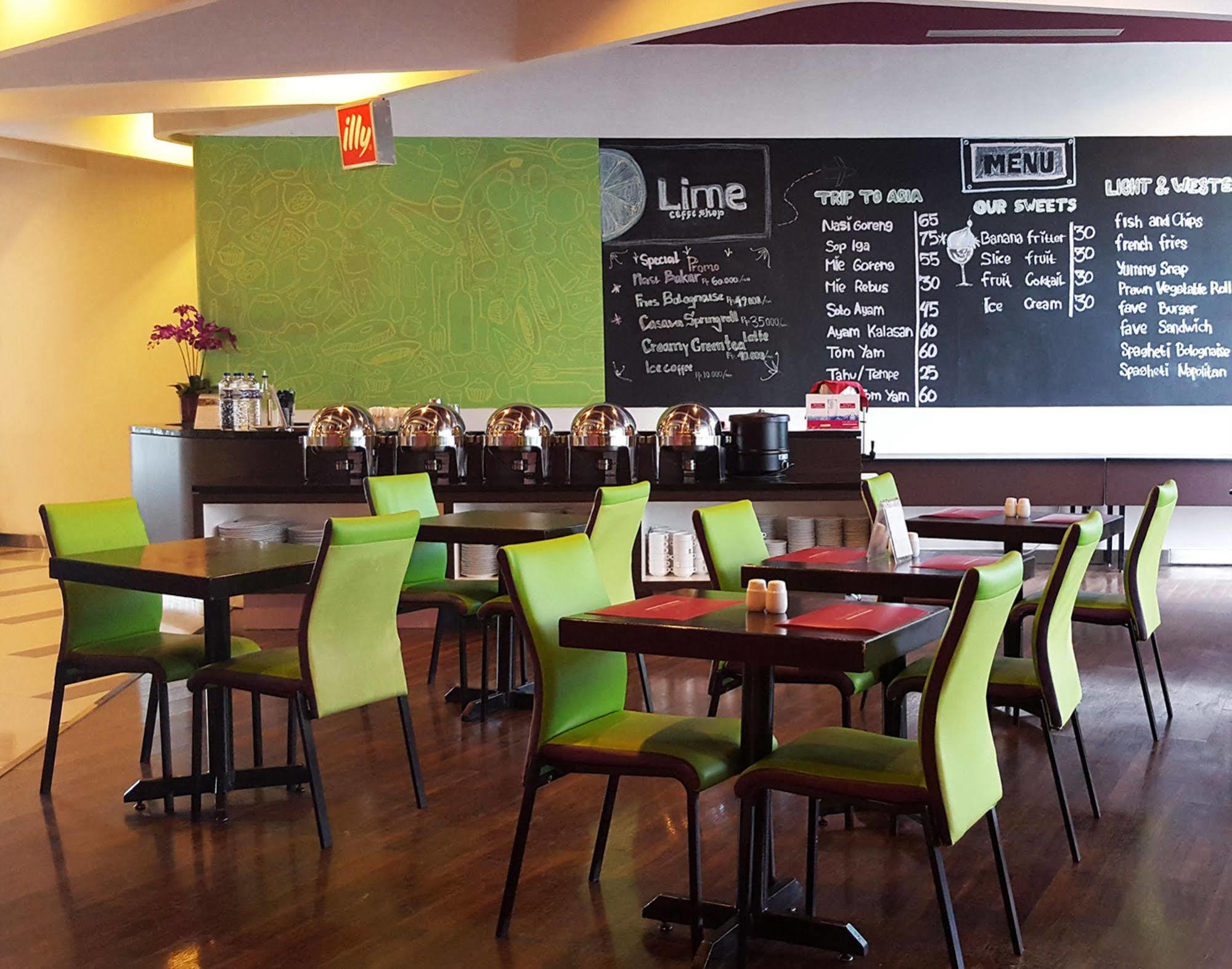 Favehotel Pluit Junction Jakarta Eksteriør bilde